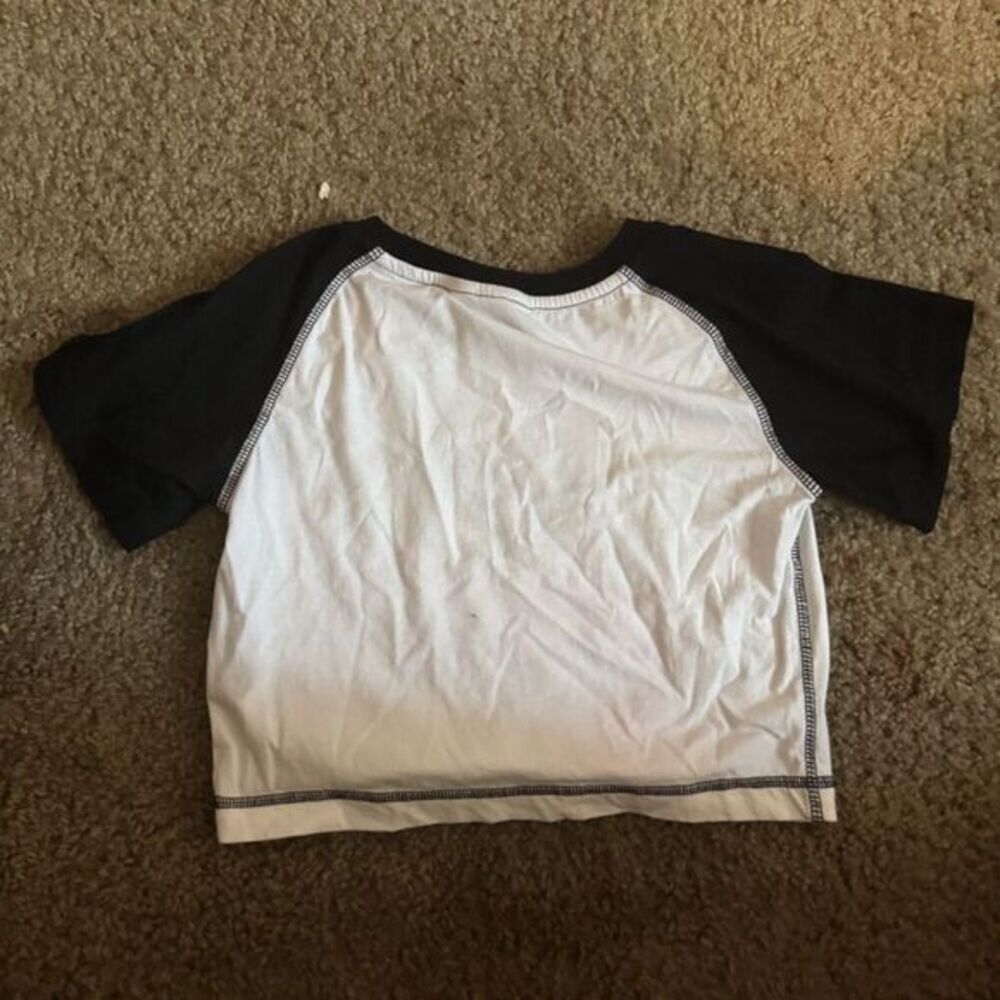 Size XS Santa Cruz Baby Tee - Picture 4 of 5